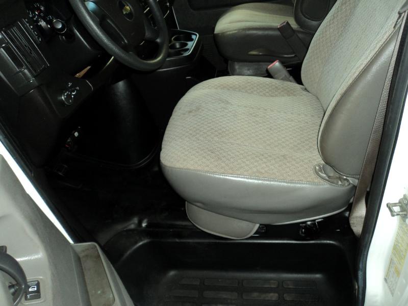 Chevrolet Express G3500 2011 Chevrolet Express G3500 2011