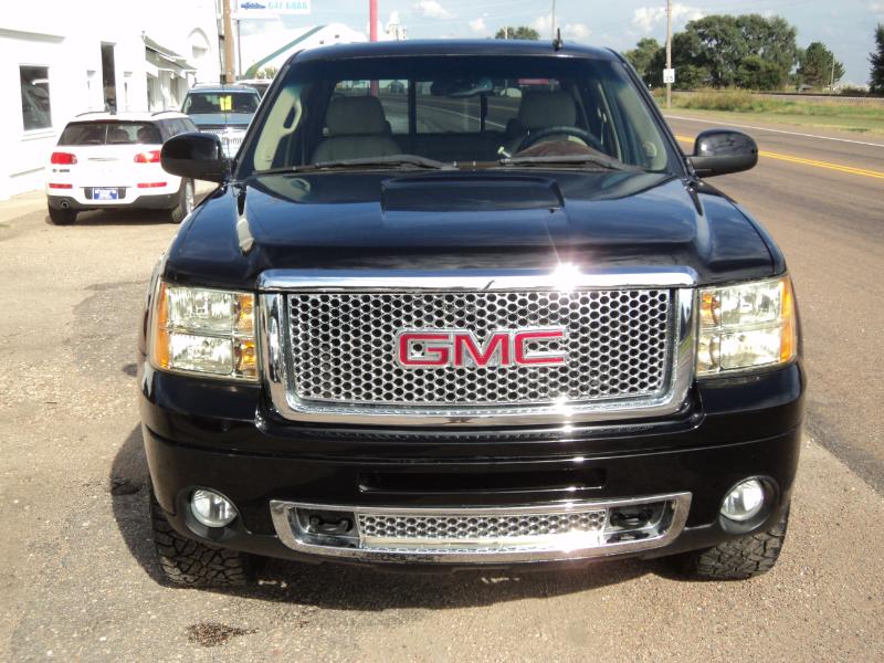 2008 Gmc Sierra 1500 Denali photo 2