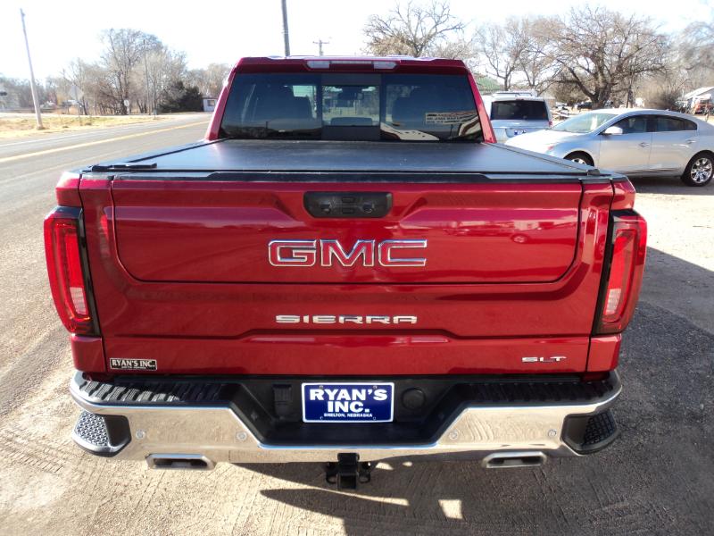 GMC Sierra 1500 SLT Crew Cab 4WD 2023