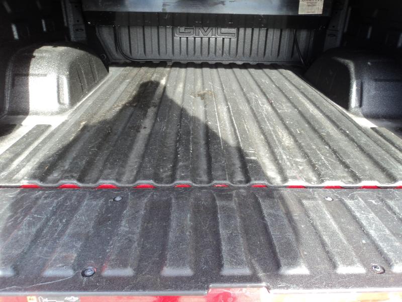 GMC Sierra 1500 SLT Crew Cab 4WD 2023