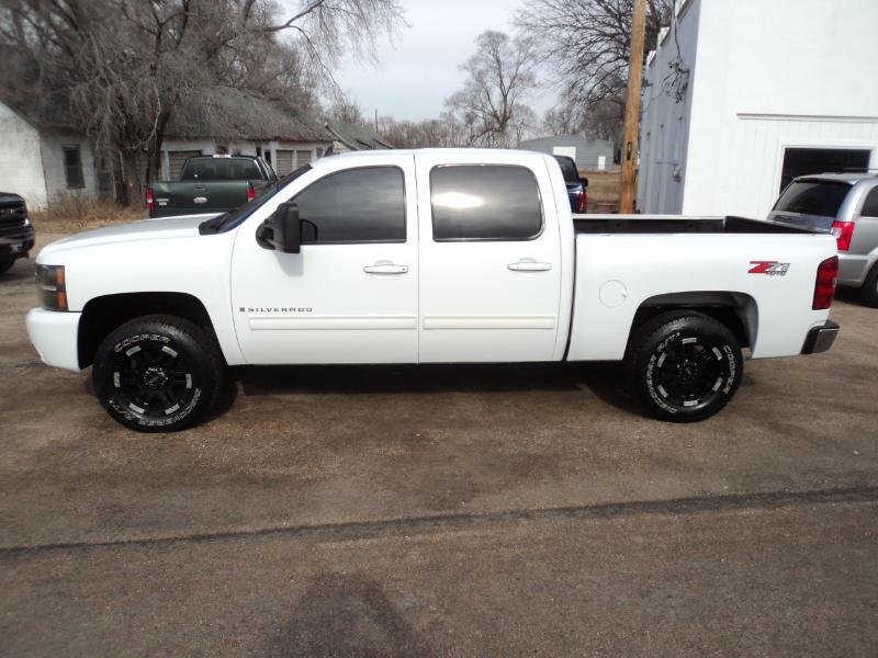 Chevrolet Silverado 1500 LTZ Crew Cab 4WD 2009