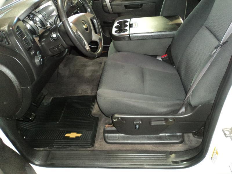 Chevrolet Silverado 1500 LT Crew Cab 4WD 2012