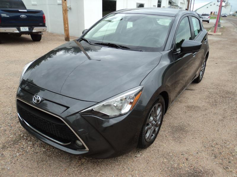 Toyota Yaris XLE Hatchback 2020