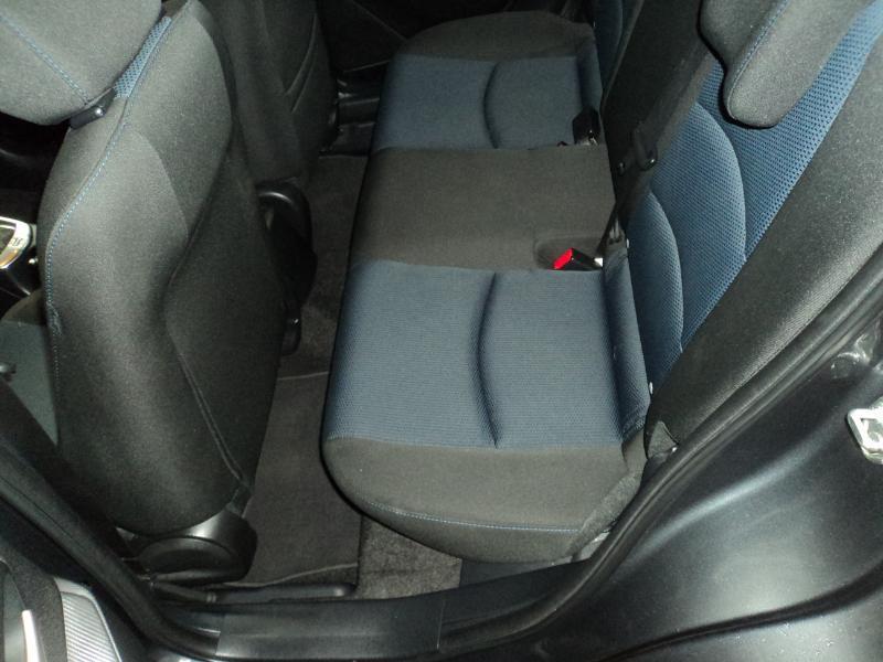 Toyota Yaris XLE Hatchback 2020