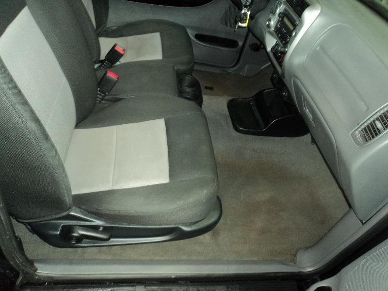 Ford Ranger XLT SuperCab 4-Door 4WD 2010
