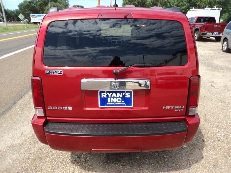 Dodge Nitro SXT 4WD 2010