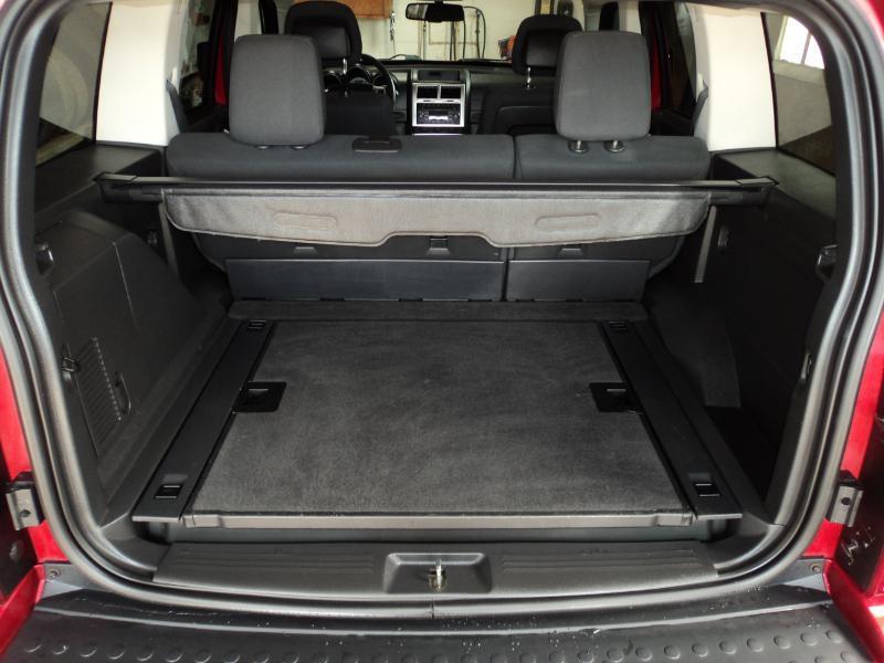Dodge Nitro SXT 4WD 2010