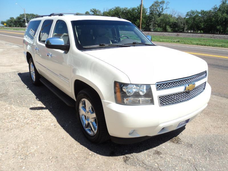 Chevrolet Suburban LTZ 1500 4WD 2013