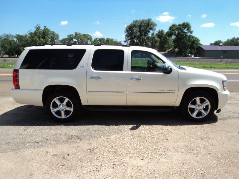 Chevrolet Suburban LTZ 1500 4WD 2013