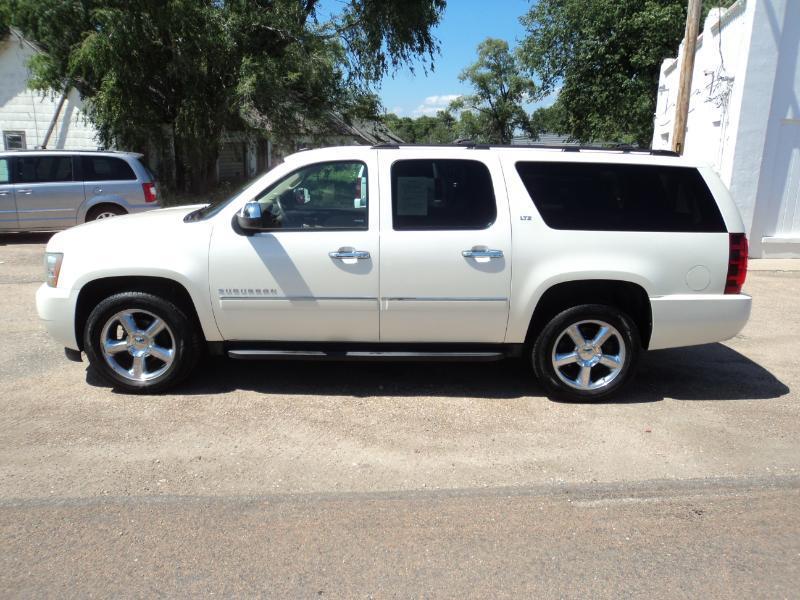 Chevrolet Suburban LTZ 1500 4WD 2013