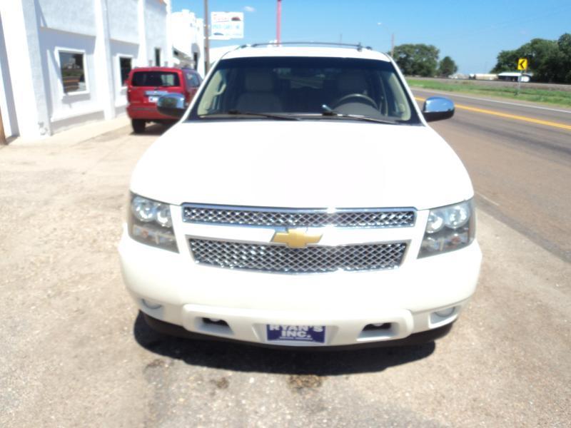 Chevrolet Suburban LTZ 1500 4WD 2013