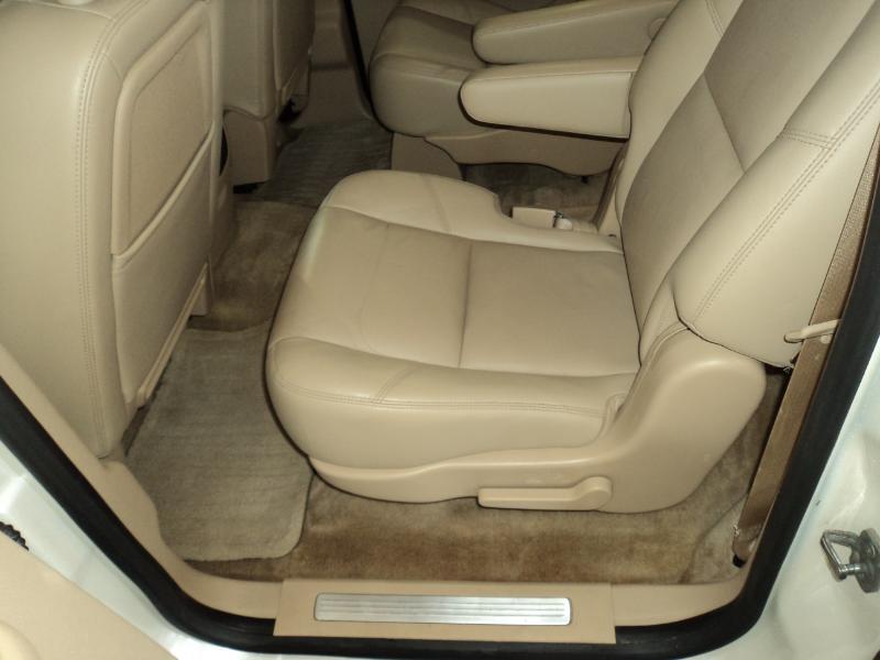 Chevrolet Suburban LTZ 1500 4WD 2013