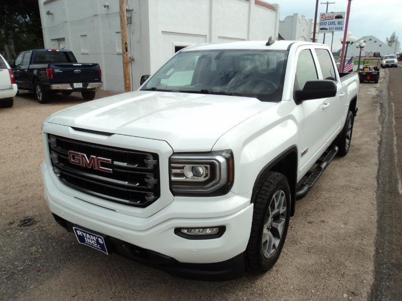2017 GMC Sierra 1500 SLT Crew Cab Long Box 4WD