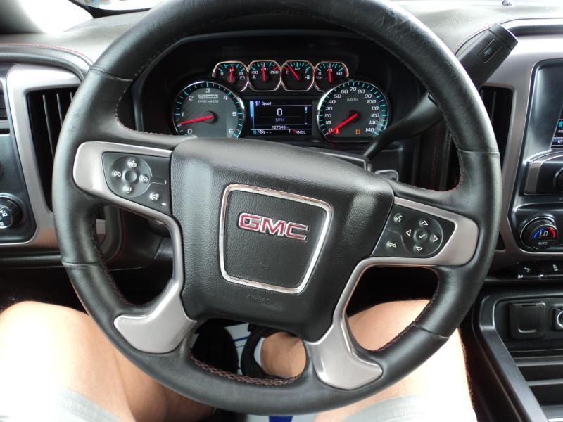 GMC Sierra 1500 SLT Crew Cab Long Box 4WD 2017