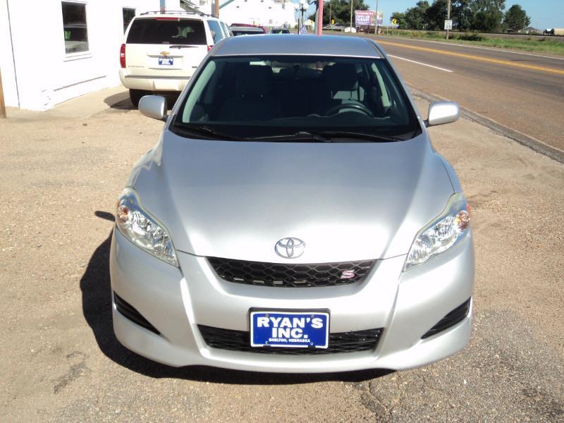 Toyota Matrix S AWD 4-Speed AT 2009