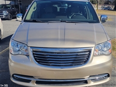 2016 Chrysler Town & Country 