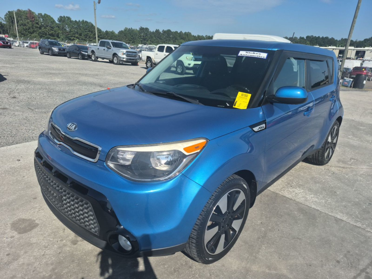 Kia Soul + 2016 Kia Soul + 2016