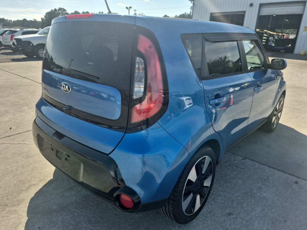 Kia Soul + 2016 Kia Soul + 2016