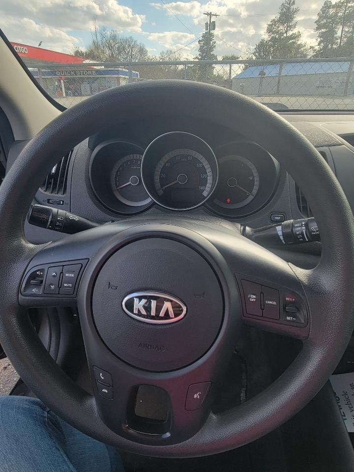 Kia Forte EX 2012
