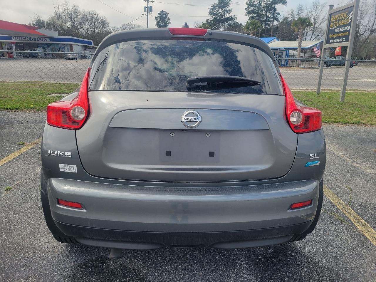 Nissan Juke S FWD 2014