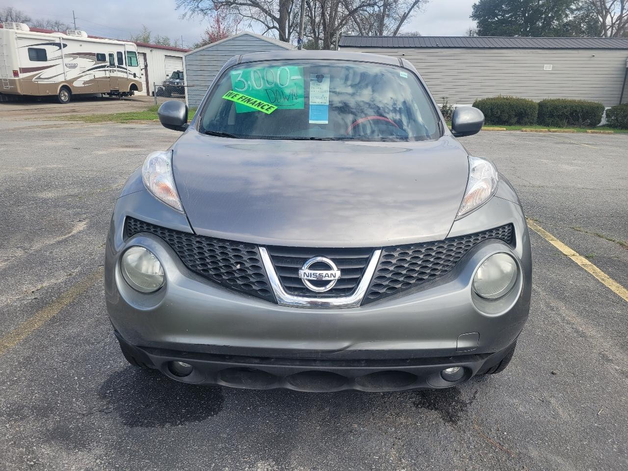 Nissan Juke S FWD 2014