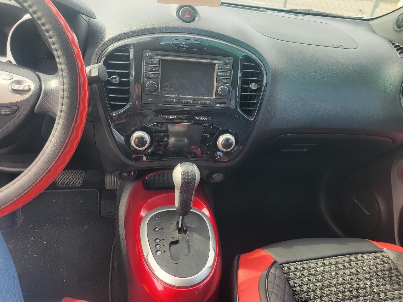 Nissan Juke S FWD 2014