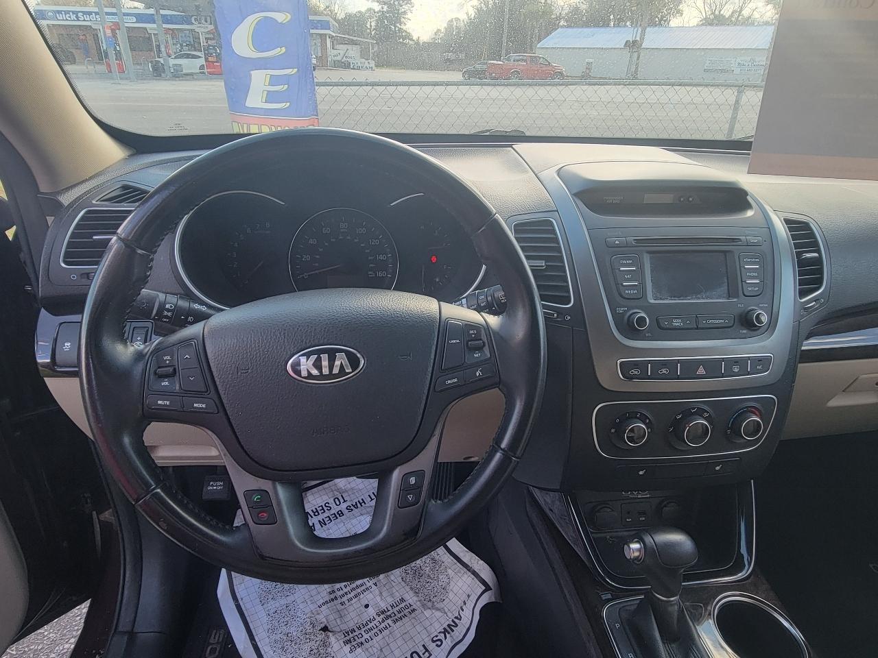 Kia Sorento LX 2WD 2015