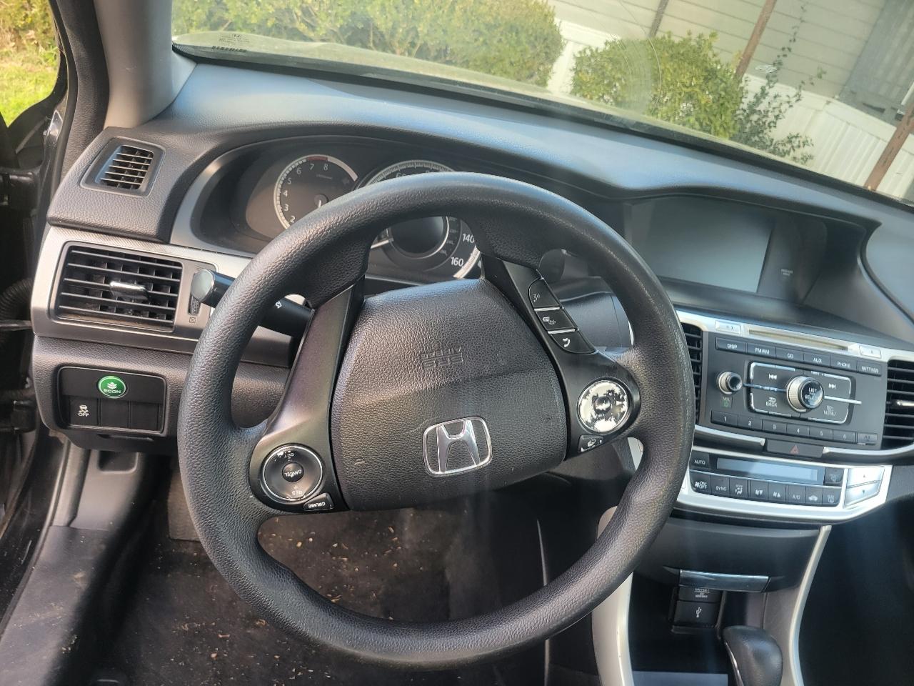 Honda Accord LX Sedan CVT 2013