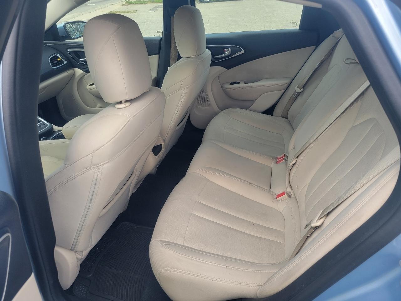 Chrysler 200 Limited 2015