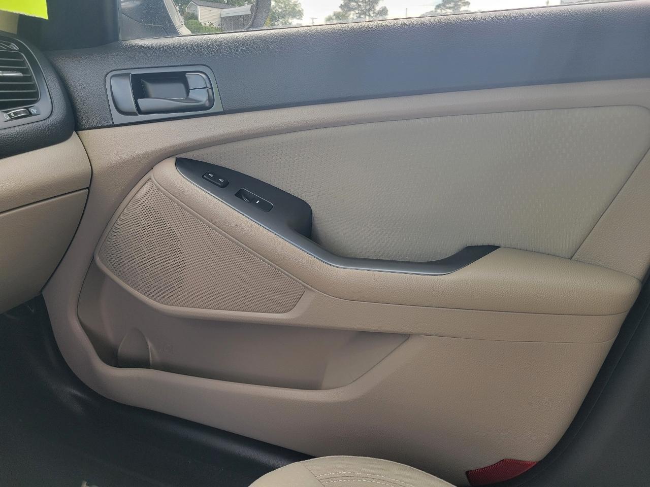 Kia Optima LX 2014