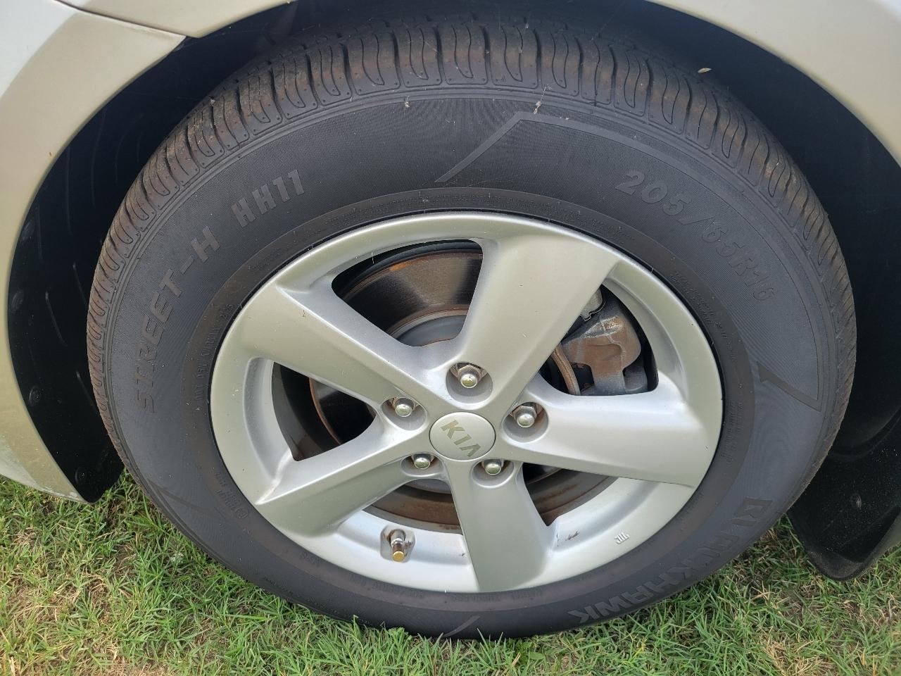 Kia Optima LX 2014