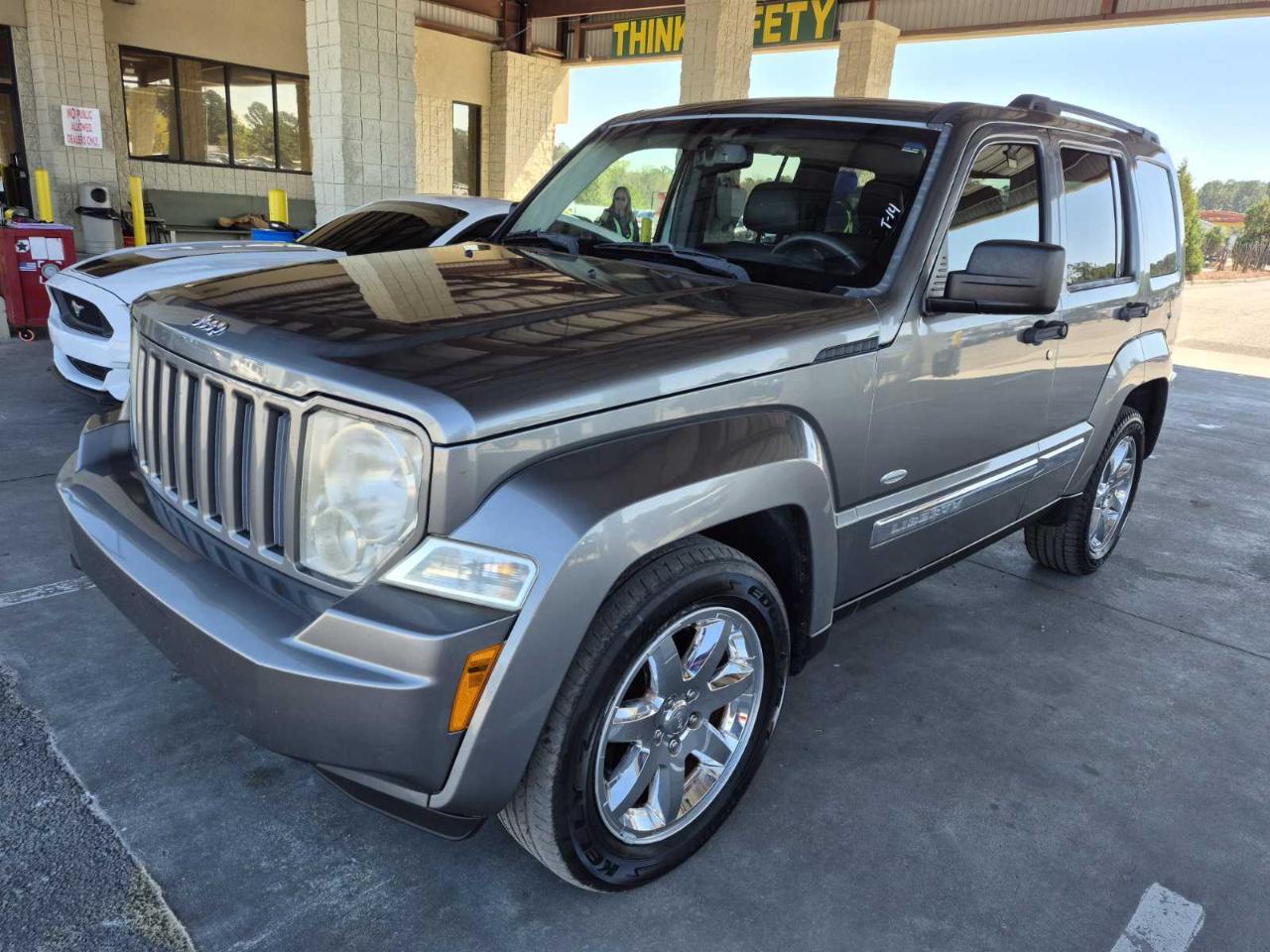 Jeep Liberty Sport 4WD 2012
