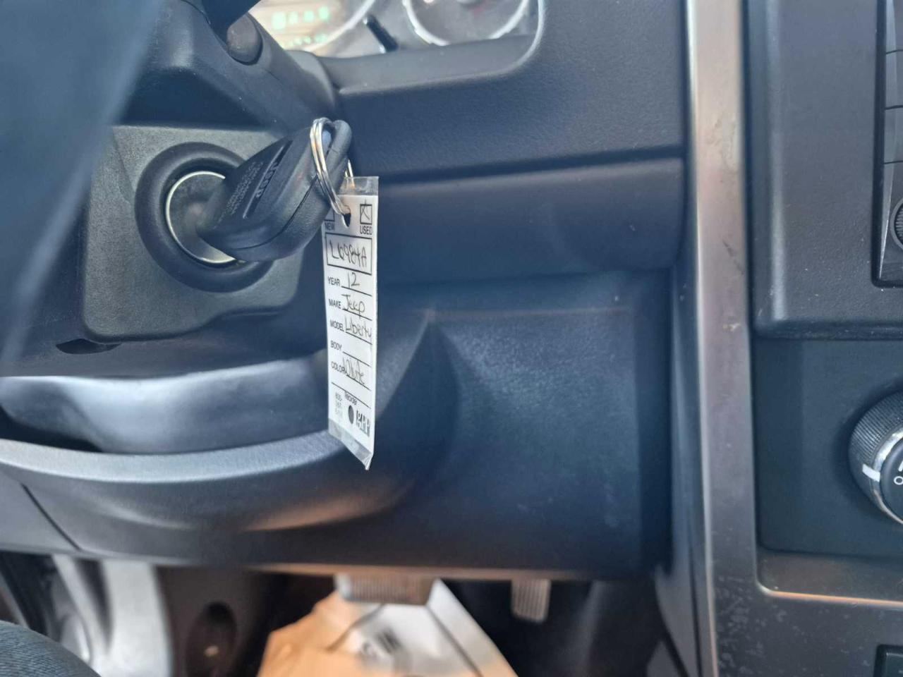 Jeep Liberty Sport 4WD 2012