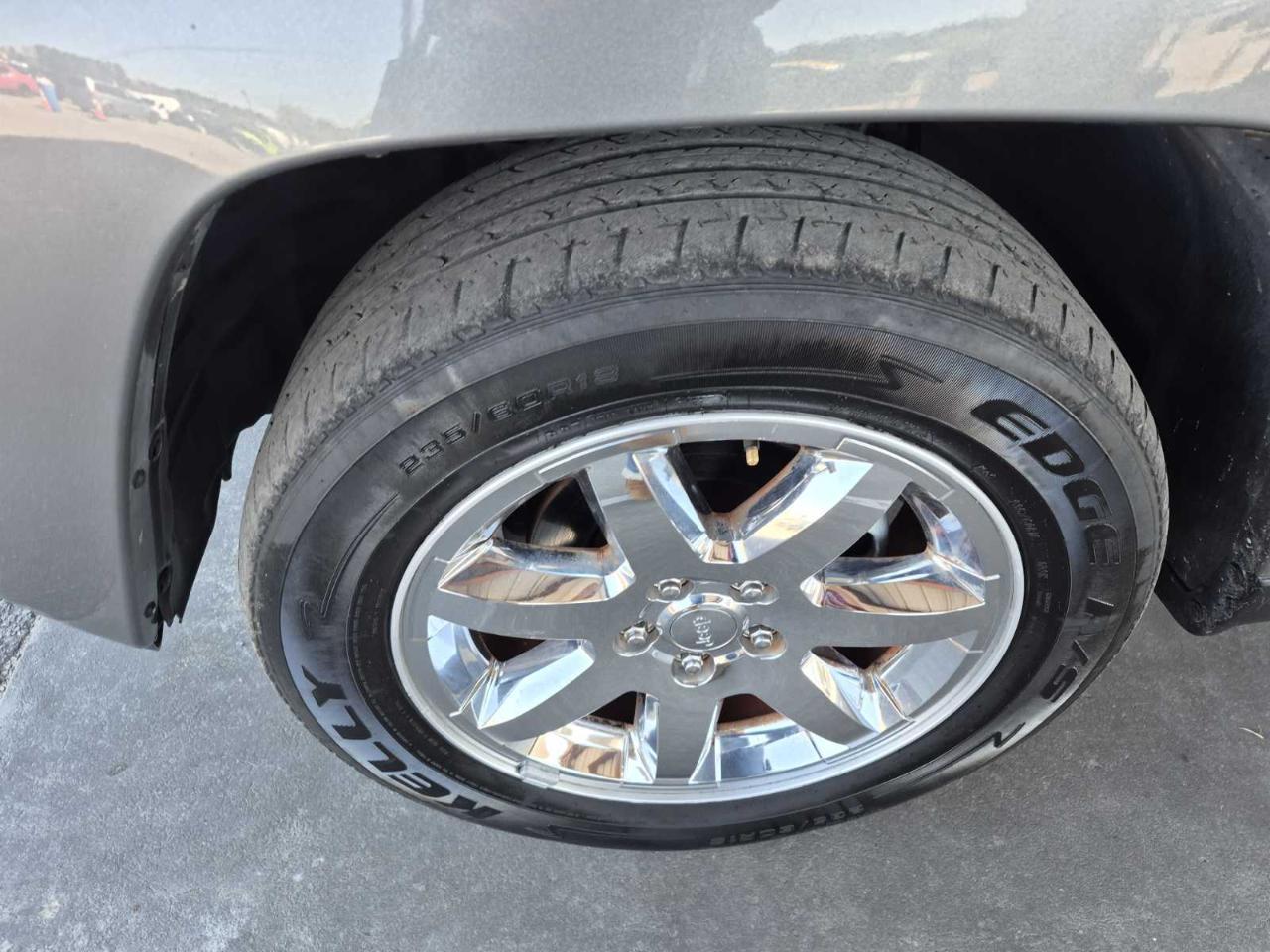 Jeep Liberty Sport 4WD 2012