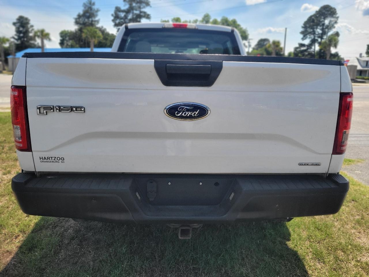 Ford F-150 XL SuperCrew 5.5-ft. Bed 2WD 2016