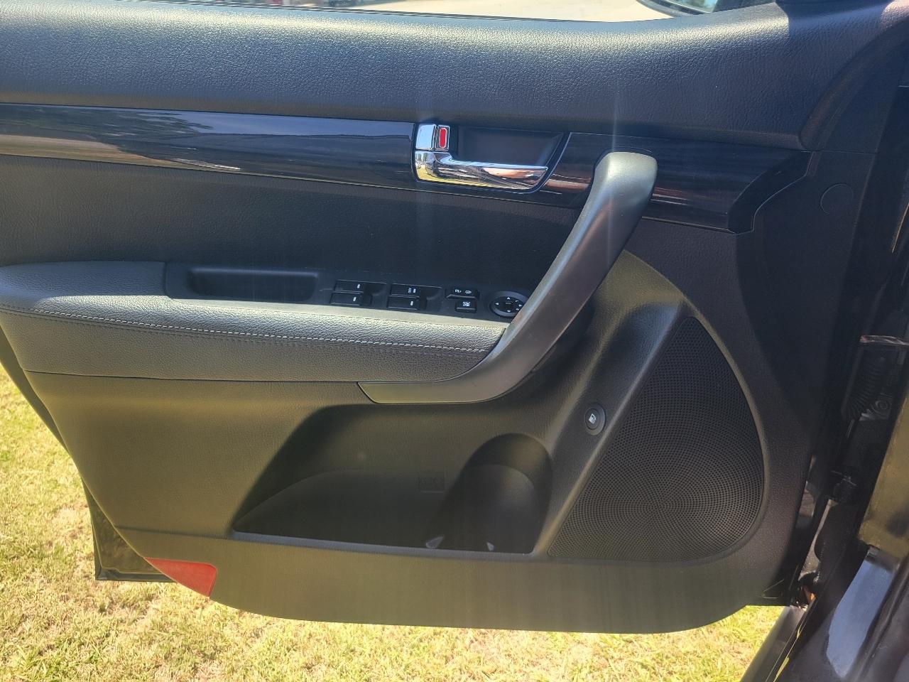 Kia Sorento LX 2WD 2013