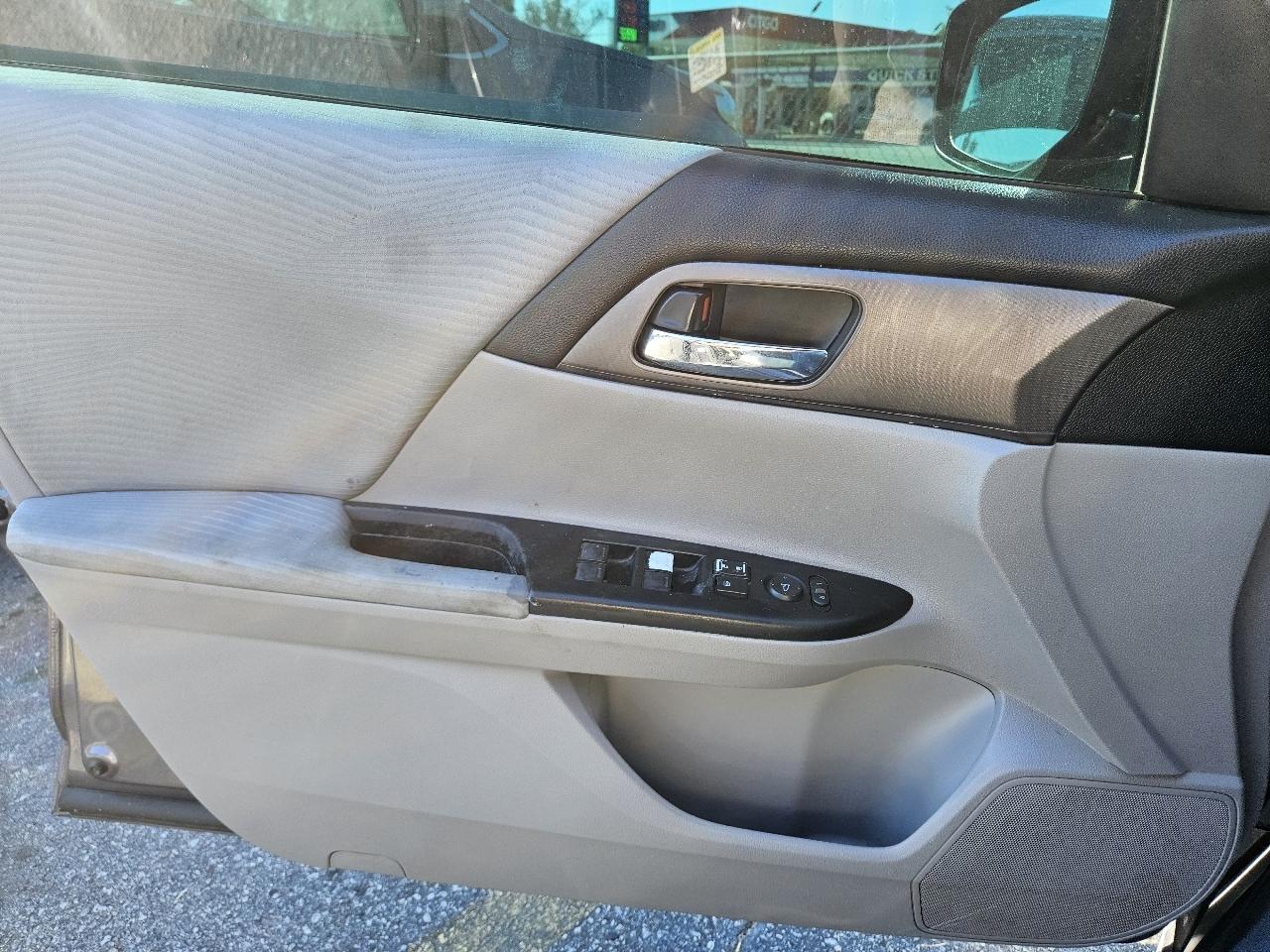 Honda Accord LX Sedan CVT 2015