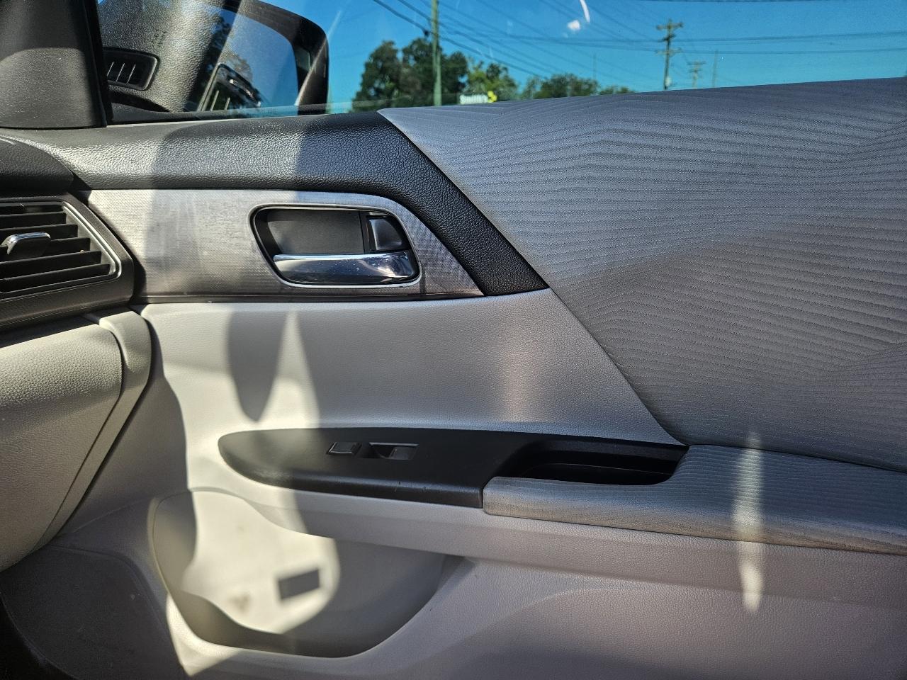 Honda Accord LX Sedan CVT 2015