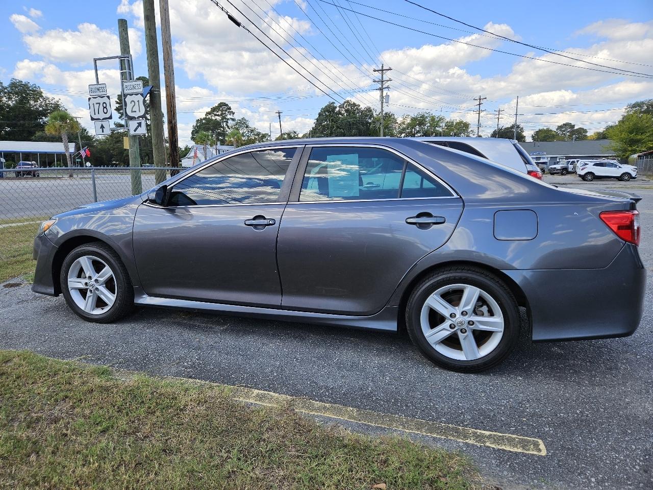 Toyota Camry L 2013