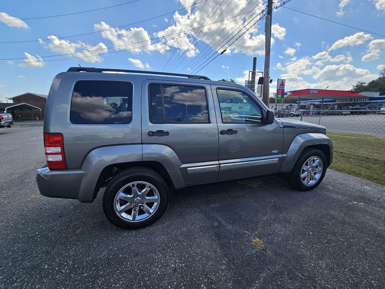 Jeep Liberty Sport 4WD 2012