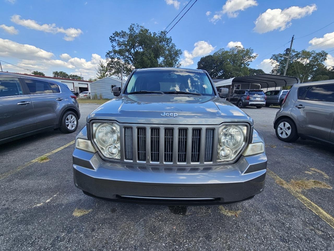 Jeep Liberty Sport 4WD 2012