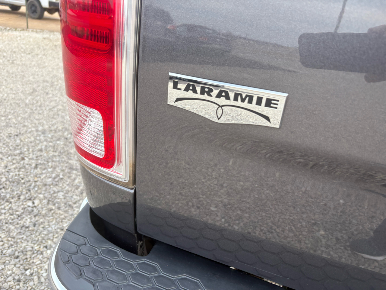 RAM 1500 Laramie Crew Cab SWB 4WD 2016