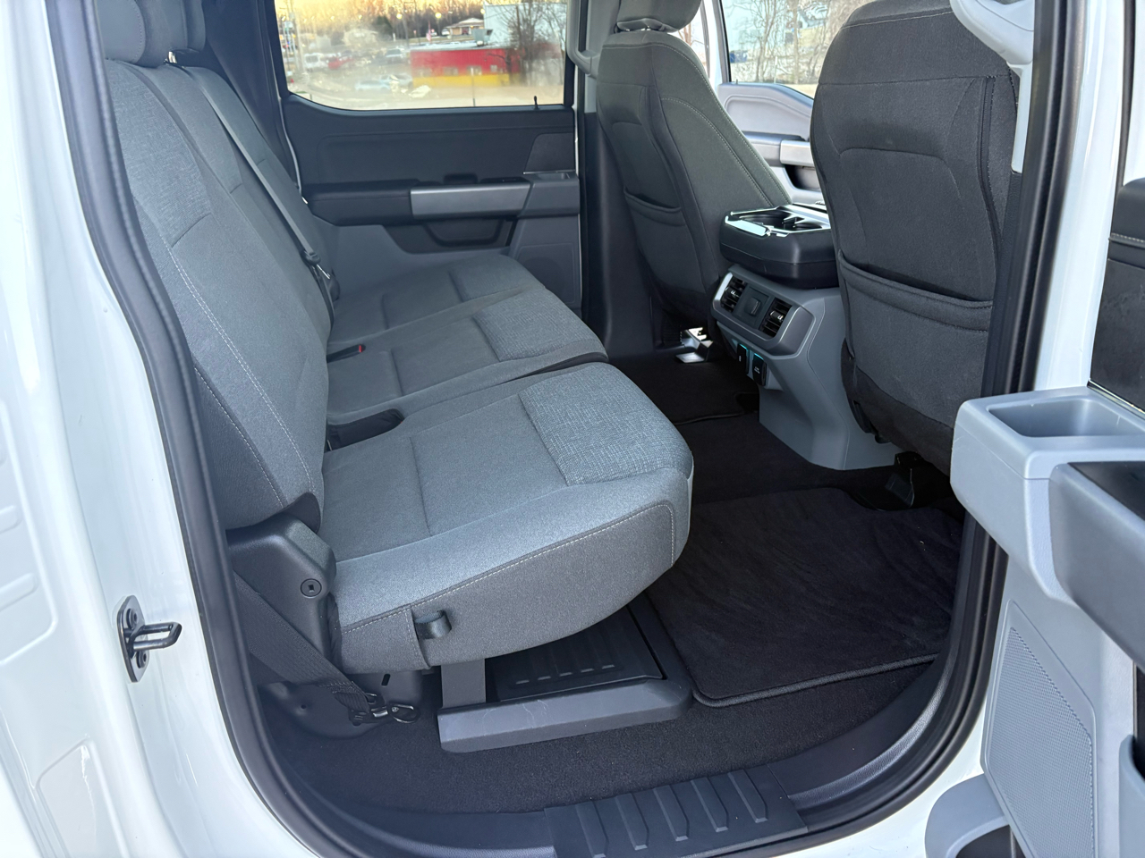 Ford F-150 4WD SuperCrew 139" XLT 2024