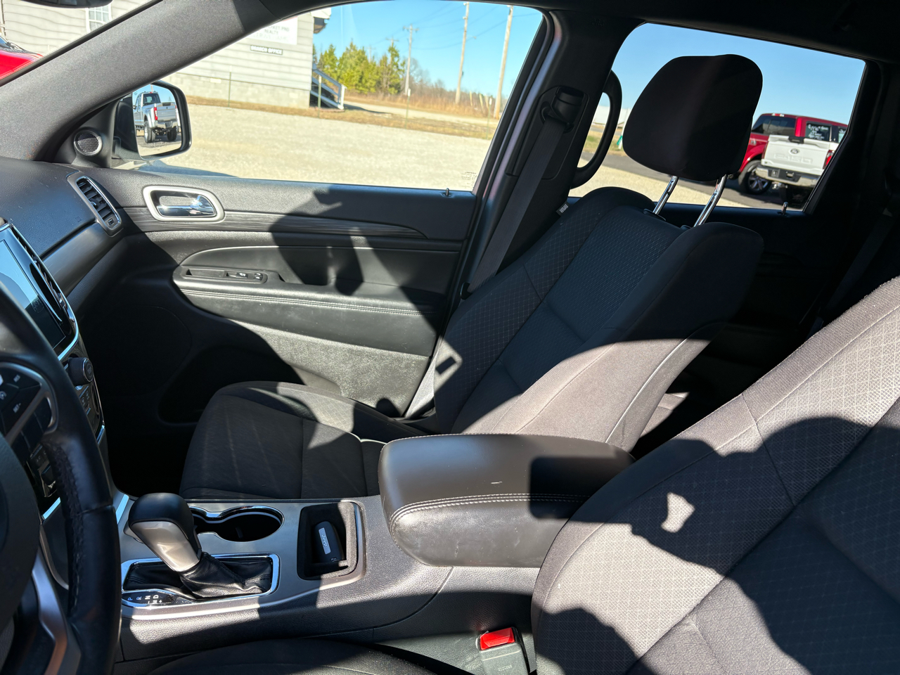 Jeep Grand Cherokee Laredo 4WD 2019