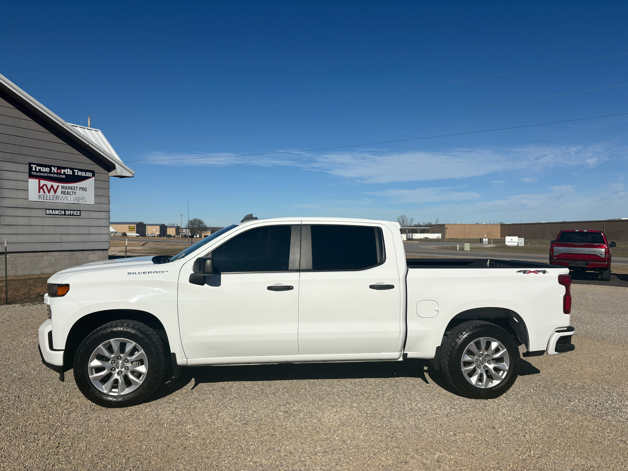 Chevrolet Silverado 1500 4WD Crew Cab 143.5" Custom 2021