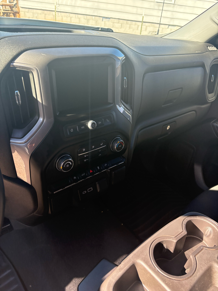 Chevrolet Silverado 1500 4WD Crew Cab 143.5" Custom 2021