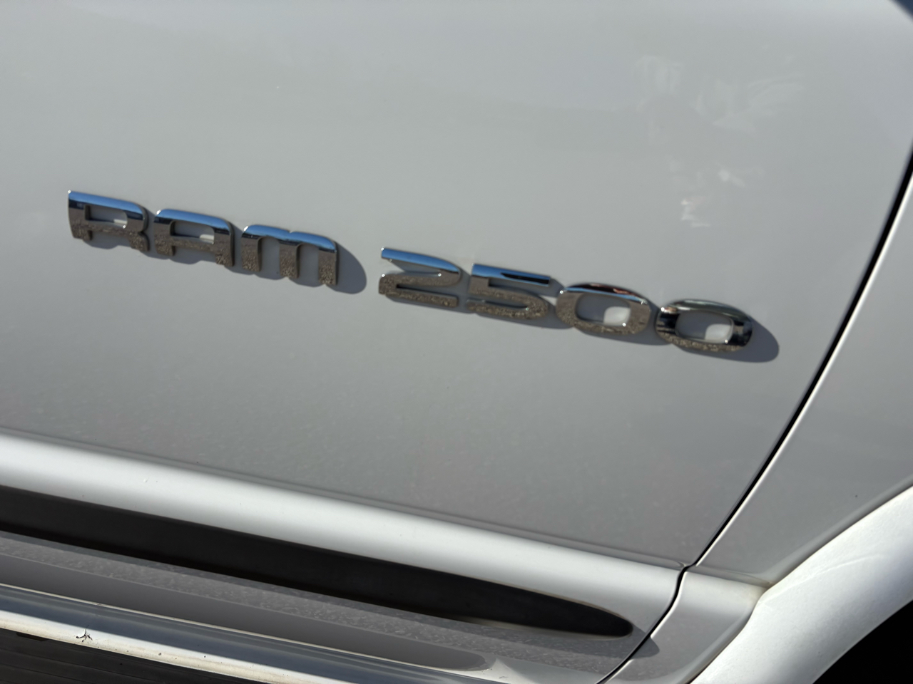 Dodge Ram 2500 Laramie Quad Cab Long Bed 2WD 2005