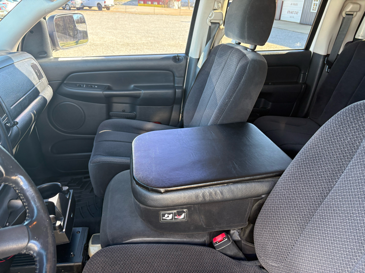 Dodge Ram 2500 Laramie Quad Cab Long Bed 2WD 2005