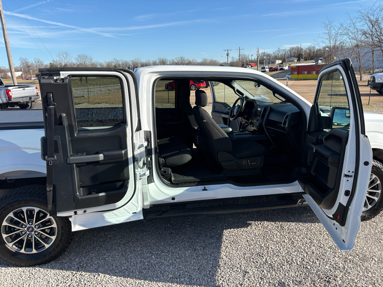 Ford F-150 4WD SuperCab 133" FX4 2018