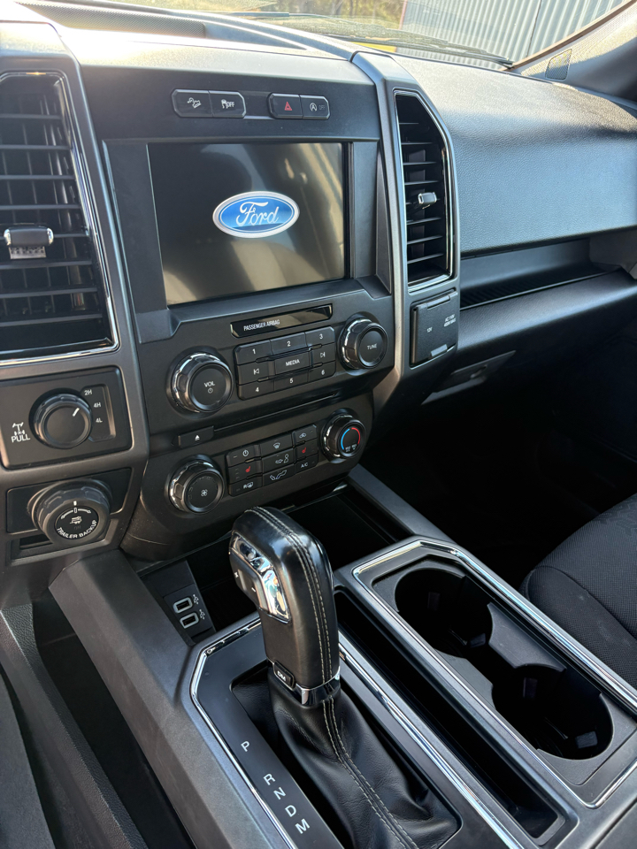 Ford F-150 4WD SuperCab 133" FX4 2018